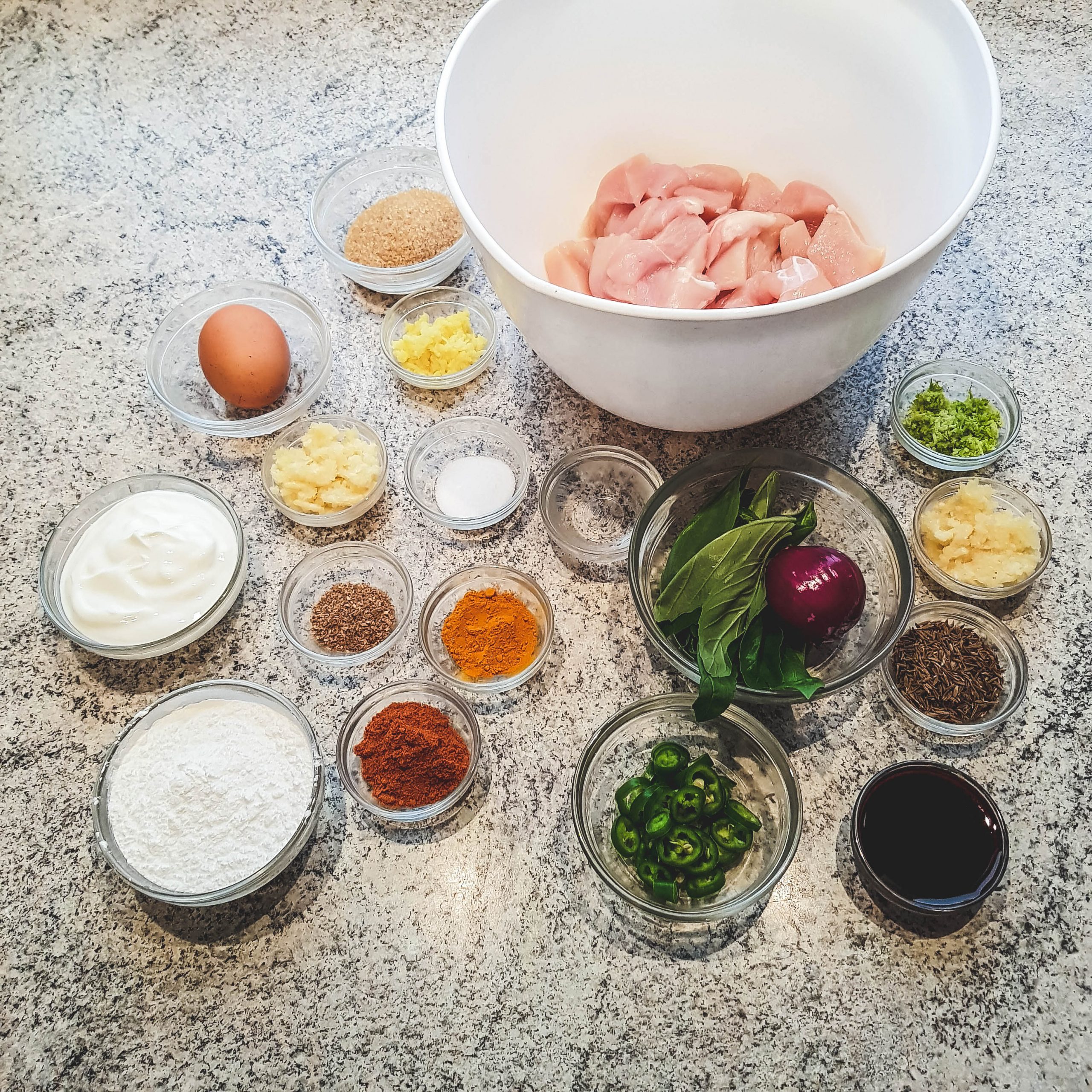 Chicken 65 ingredientai